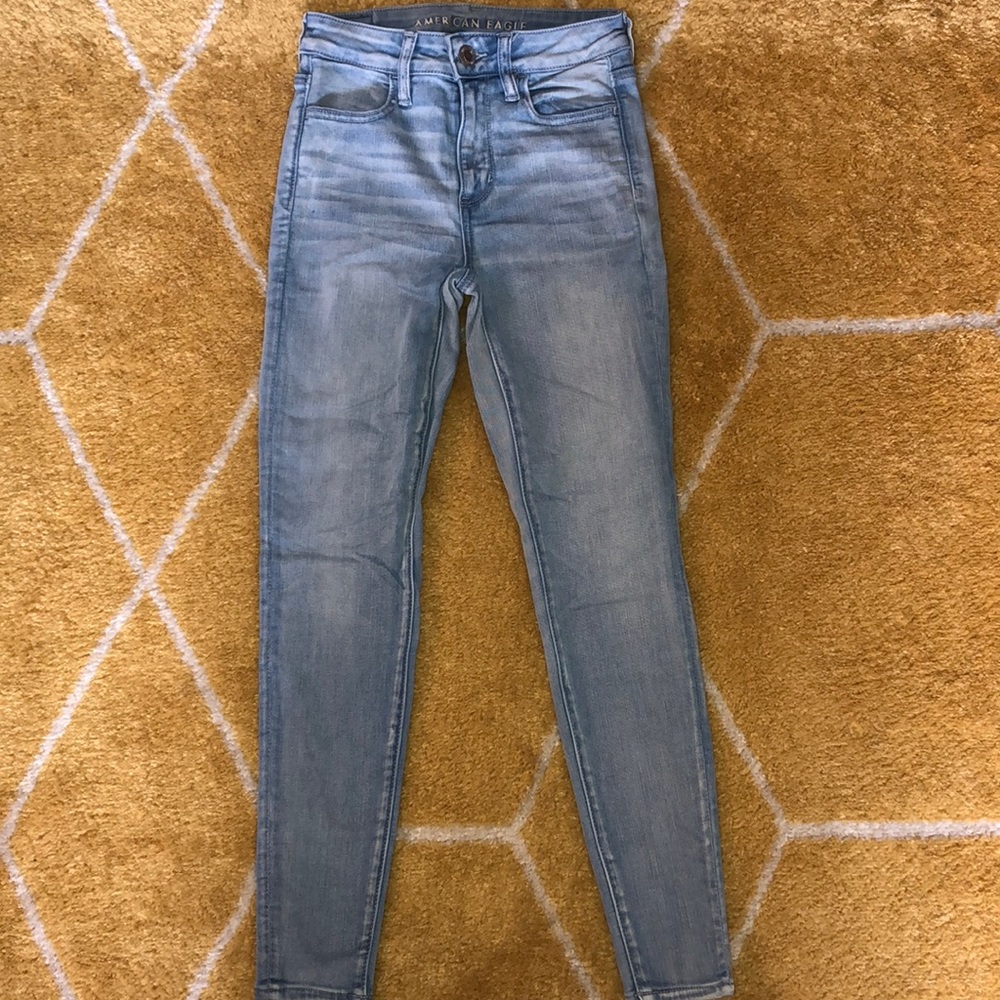 American Eagle hi-rise jegging- size 2 SHORT